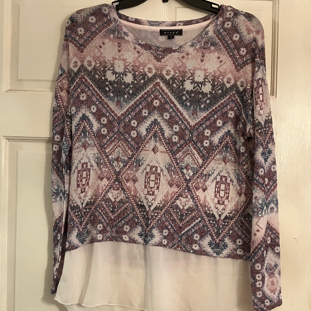 Kiara Women's Aztec Print Blouse - Pink and White